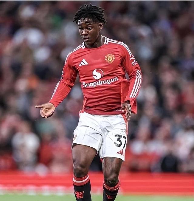 九游体育入口-JackeyLove新星败北表现惊艳，曼联未来可期！