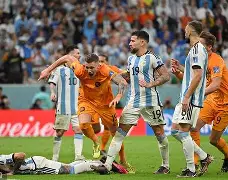 又见绝平！川崎前锋与曼联鏖战至终场，武大靖读秒救主的简单介绍